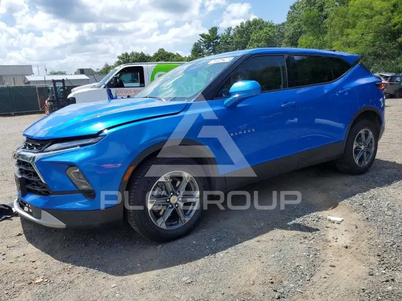 2025 Chevrolet Blazer фото