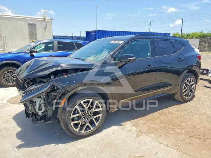 2025 Chevrolet Blazer фото