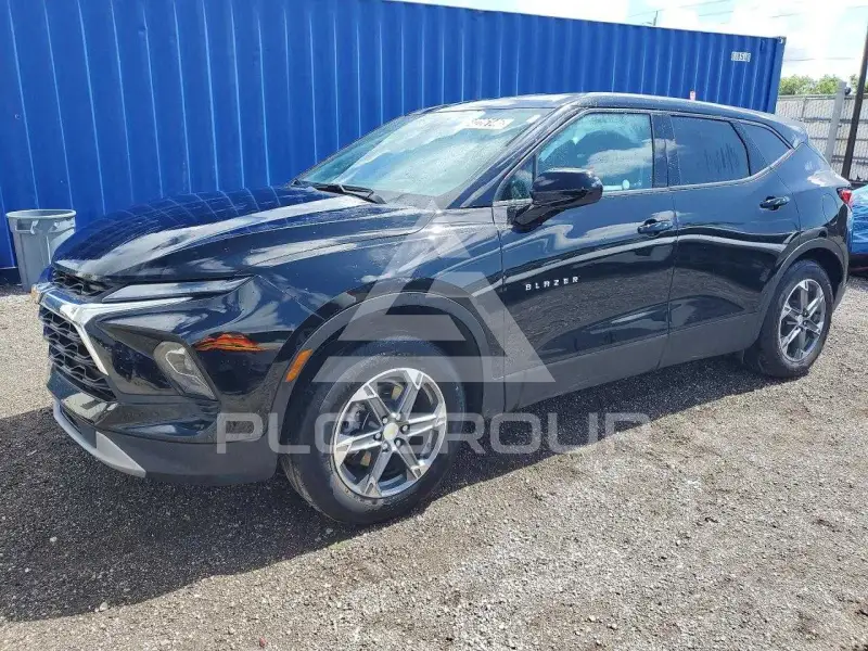 2025 Chevrolet Blazer photo