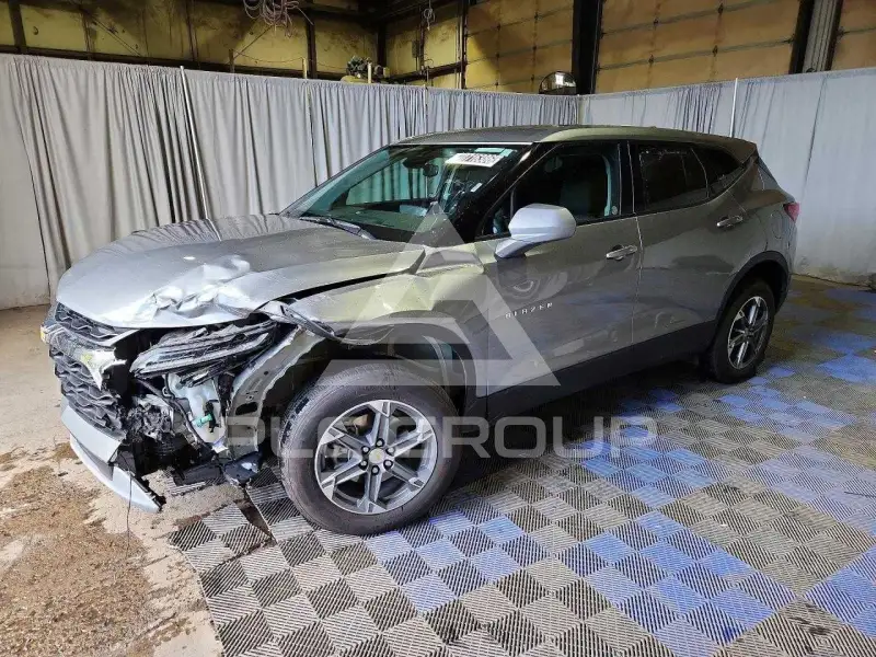 2025 Chevrolet Blazer фото