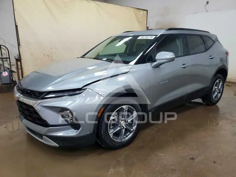 2025 Chevrolet Blazer фото