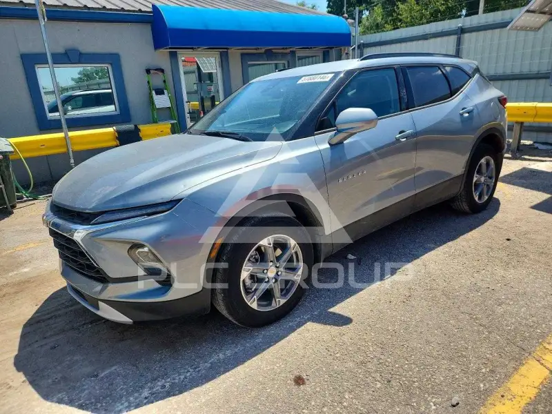 2025 Chevrolet Blazer photo