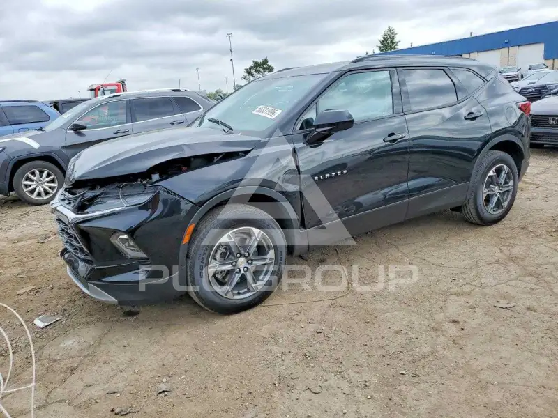 2025 Chevrolet Blazer фото