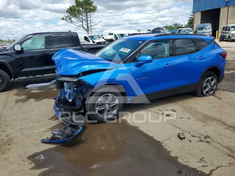 2025 Chevrolet Blazer фото