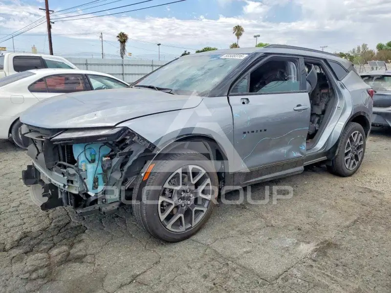 2025 Chevrolet Blazer фото