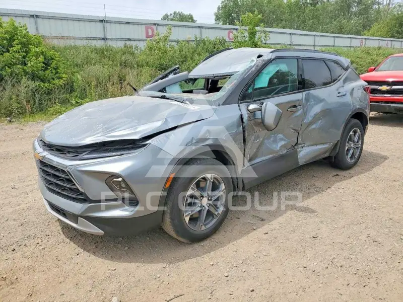2025 Chevrolet Blazer фото
