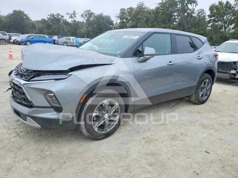 2025 Chevrolet Blazer фото