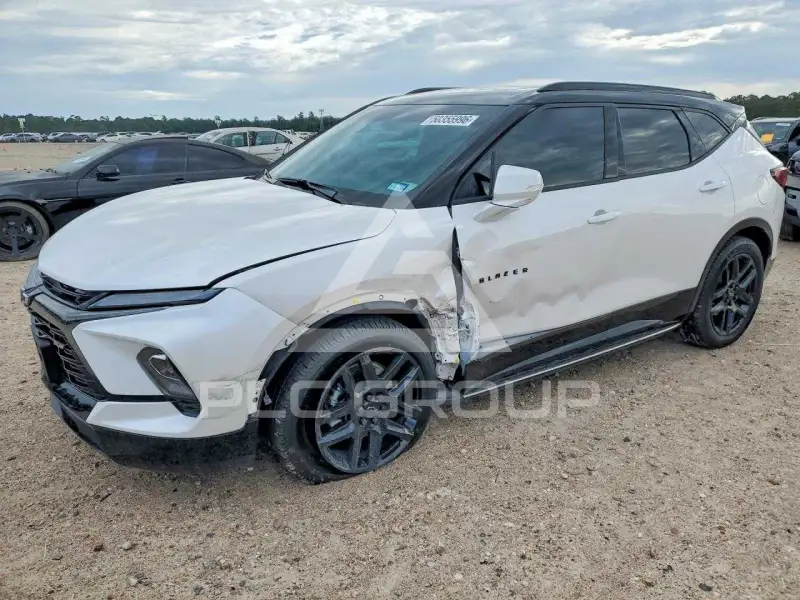 2025 Chevrolet Blazer photo