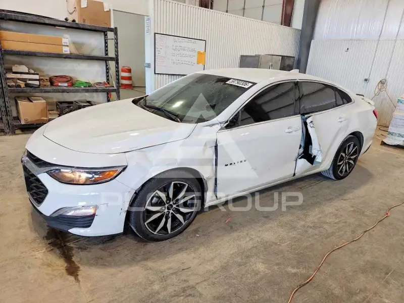 2025 Chevrolet Malibu photo