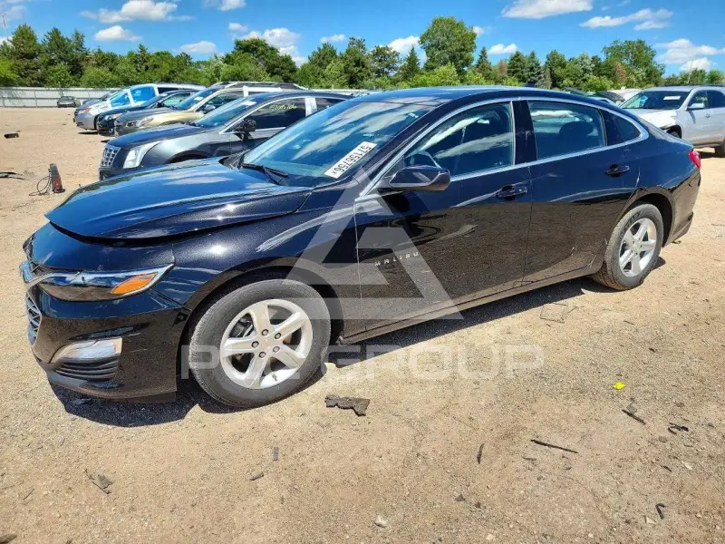 2025 Chevrolet Malibu photo