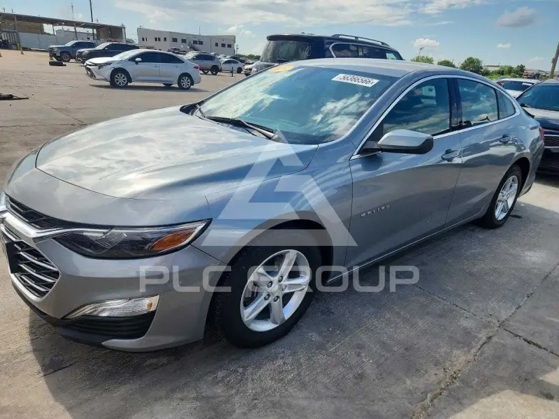 2025 Chevrolet Malibu photo
