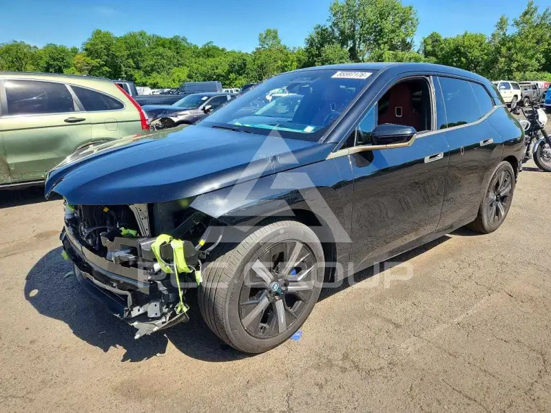 2025 BMW iX фото