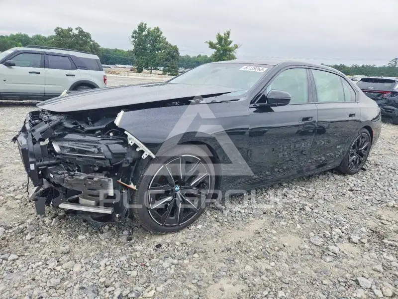 2025 BMW I7 фото
