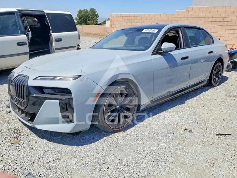 2025 BMW I7 photo