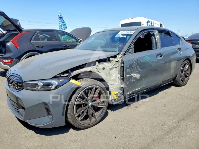 2025 BMW M3 фото