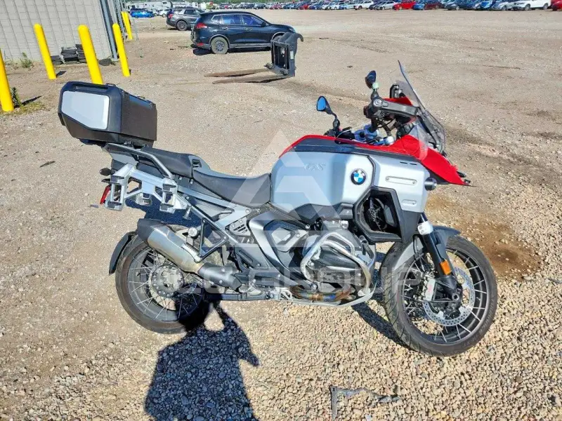 2025 BMW Other photo