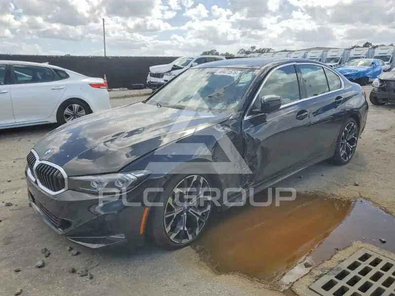 2025 BMW 330 фото