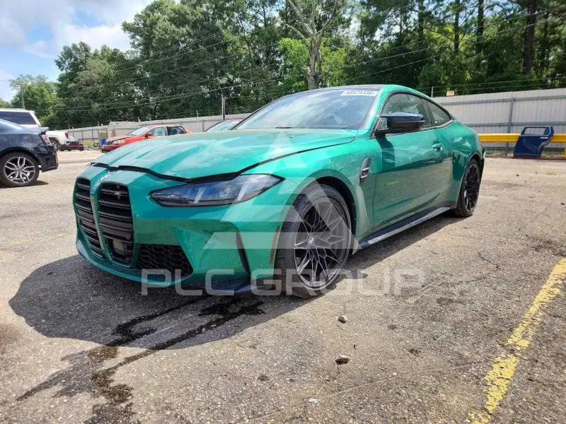 2025 BMW M4 фото