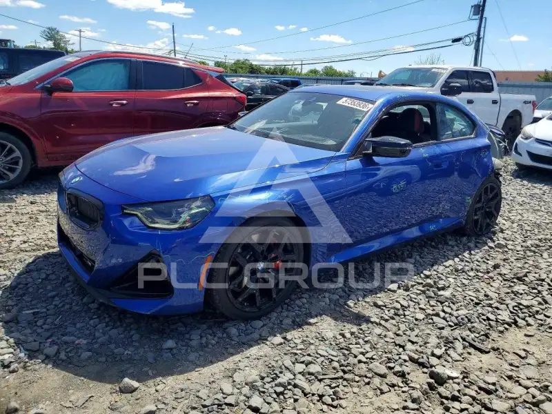 2025 BMW M2 photo