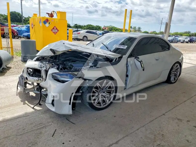 2025 BMW M2 фото