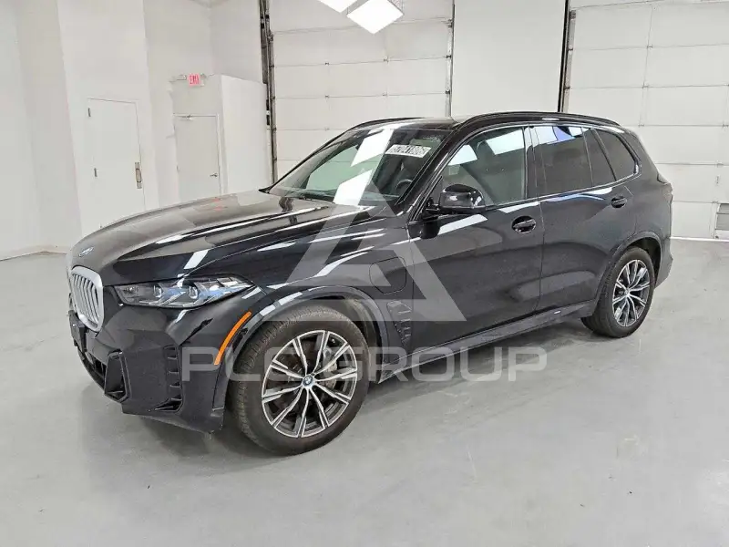 2025 BMW X5 photo