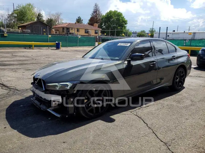 2025 BMW 330 фото