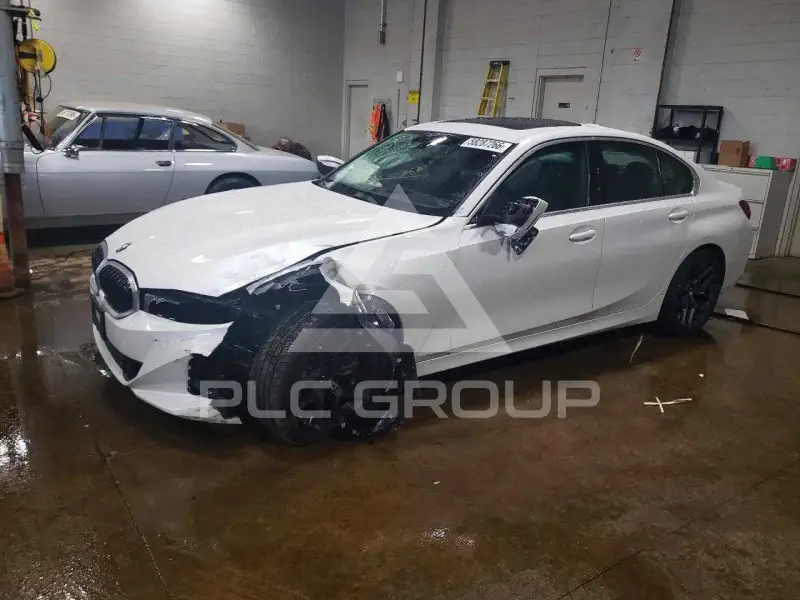 2025 BMW 330 photo
