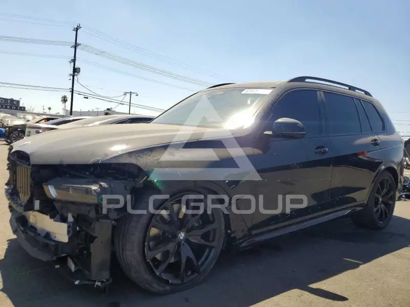 2025 BMW X7 фото