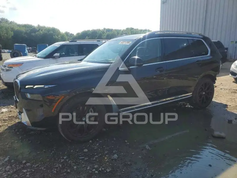 2025 BMW X7 фото