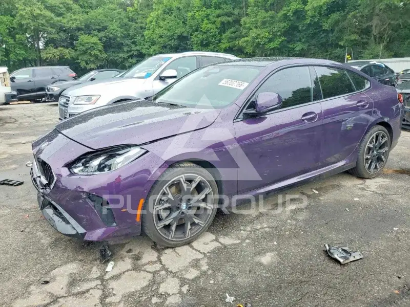 2025 BMW 228 фото