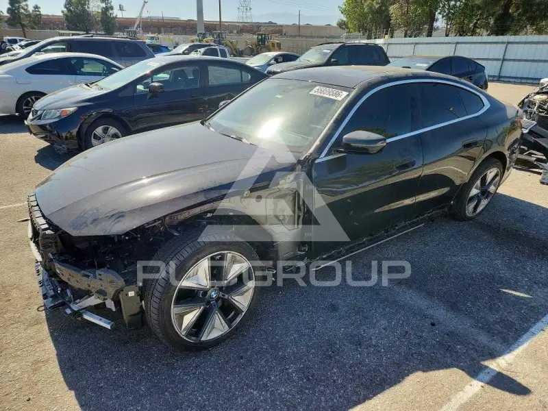 2025 BMW I4 фото