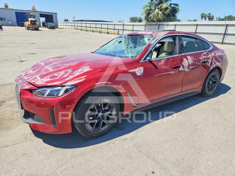 2025 BMW I4 фото
