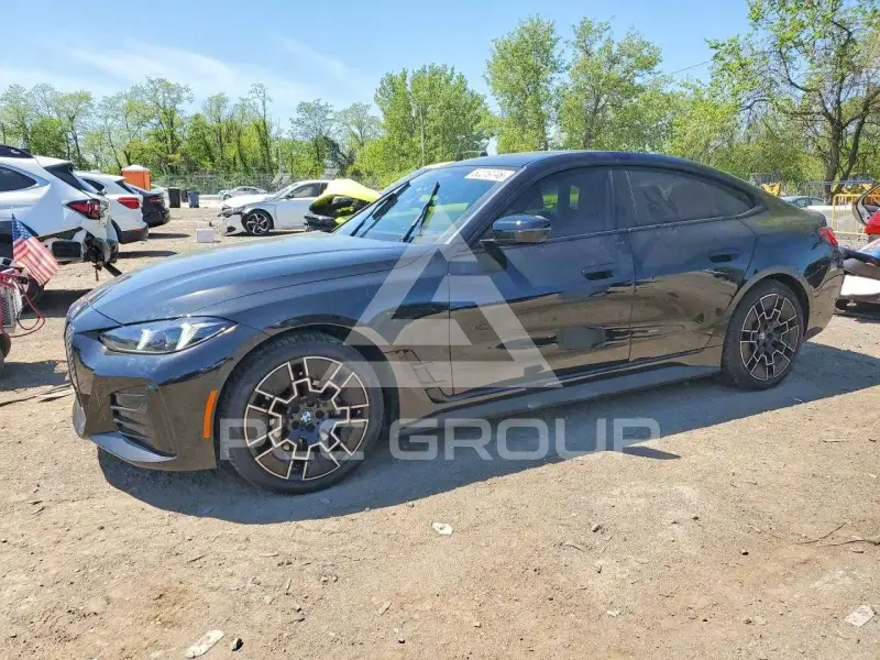 2025 BMW I4 photo