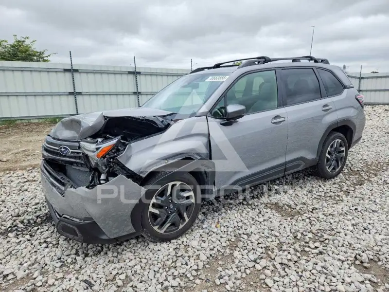 2025 Subaru Forester фото