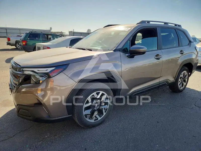 2025 Subaru Forester photo