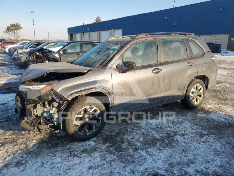 2025 Subaru Forester фото