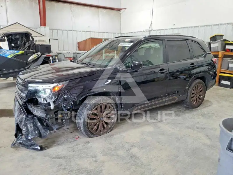 2025 Subaru Forester фото