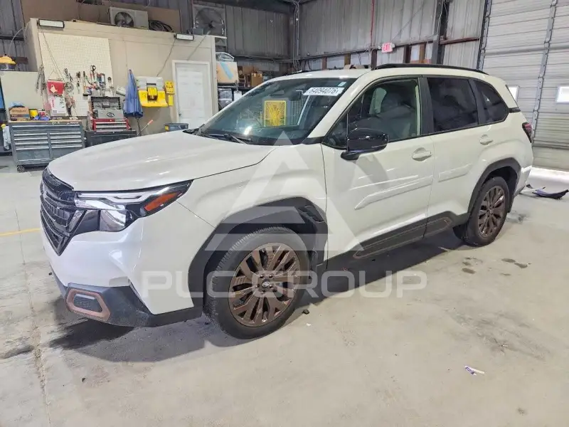 2025 Subaru Forester photo