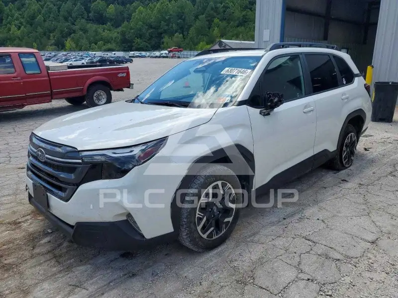 2025 Subaru Forester фото