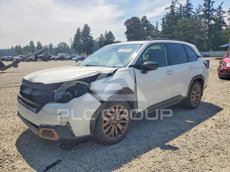 2025 Subaru Forester фото