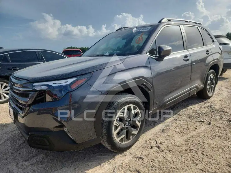 2025 Subaru Forester фото