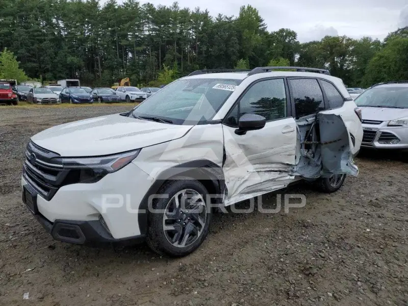 2025 Subaru Forester фото