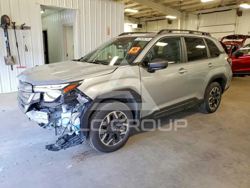 2025 Subaru Forester фото