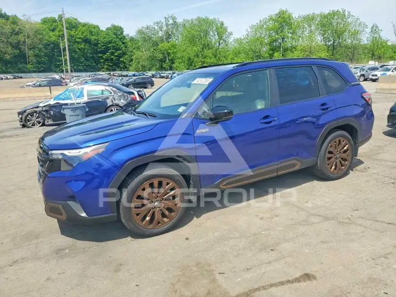 2025 Subaru Forester фото