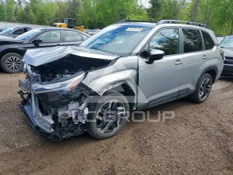 2025 Subaru Forester фото
