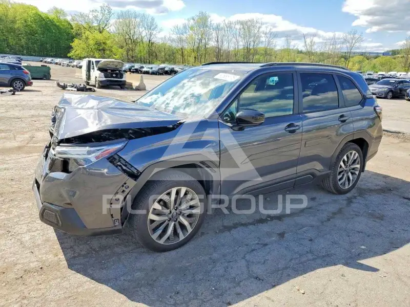2025 Subaru Forester фото
