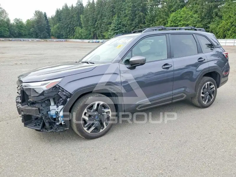 2025 Subaru Forester фото