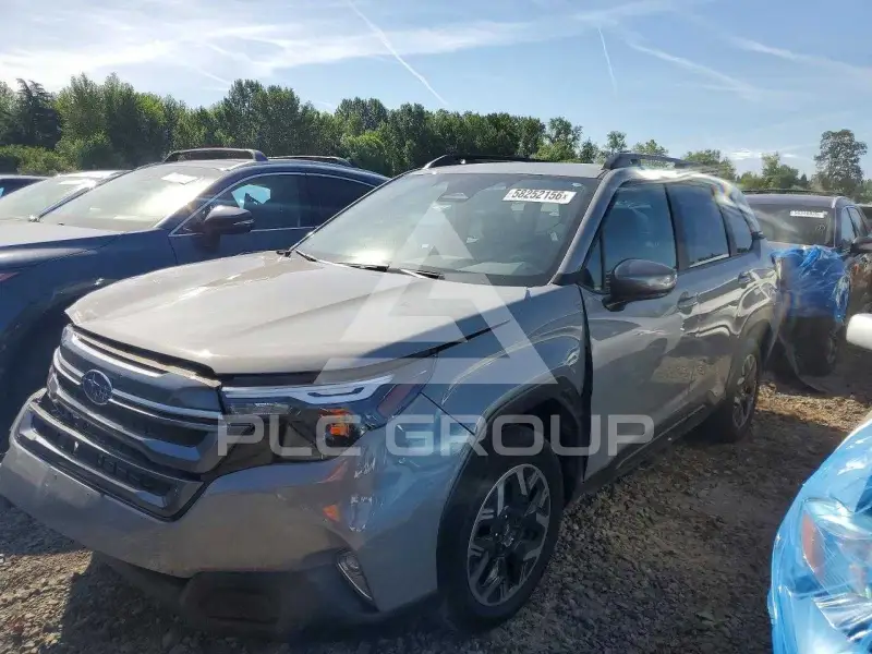 2025 Subaru Forester фото