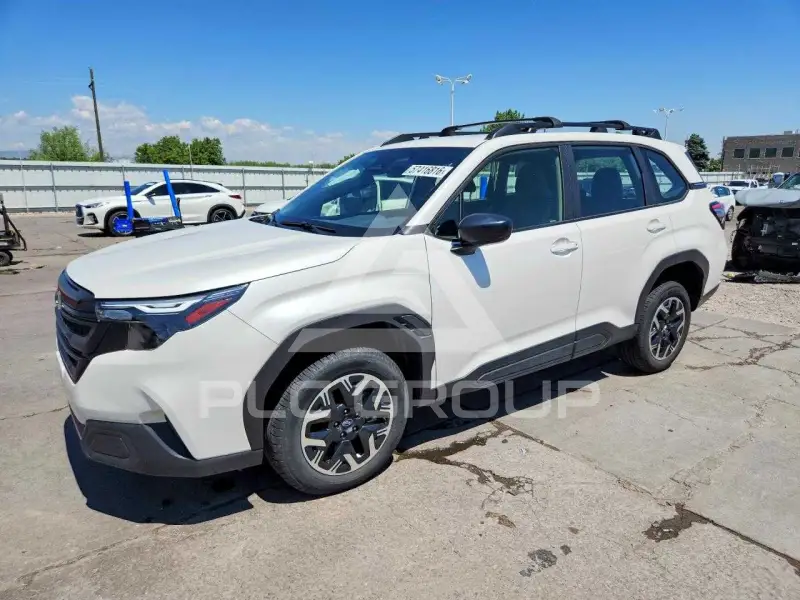 2025 Subaru Forester фото