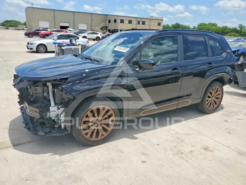 2025 Subaru Forester фото